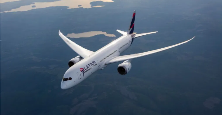 LATAM Brasil é a companhia aérea mais pontual do Brasil em 2021